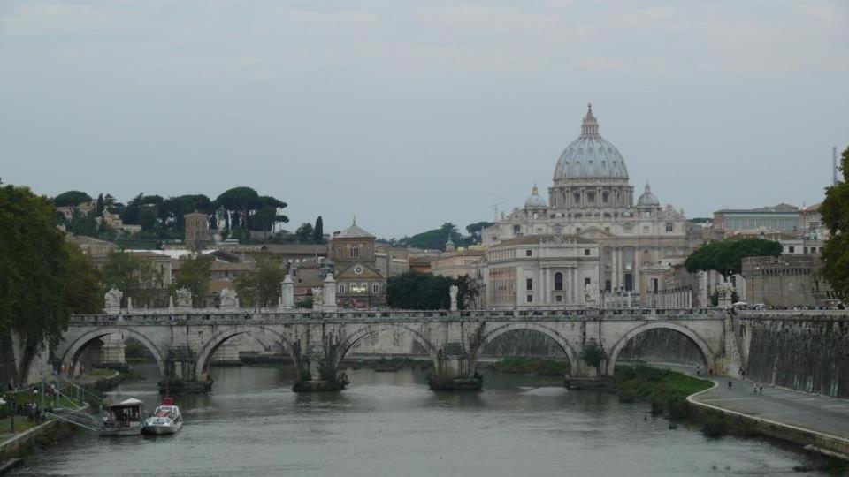 Soggiorno Emanuela Rome Luaran gambar