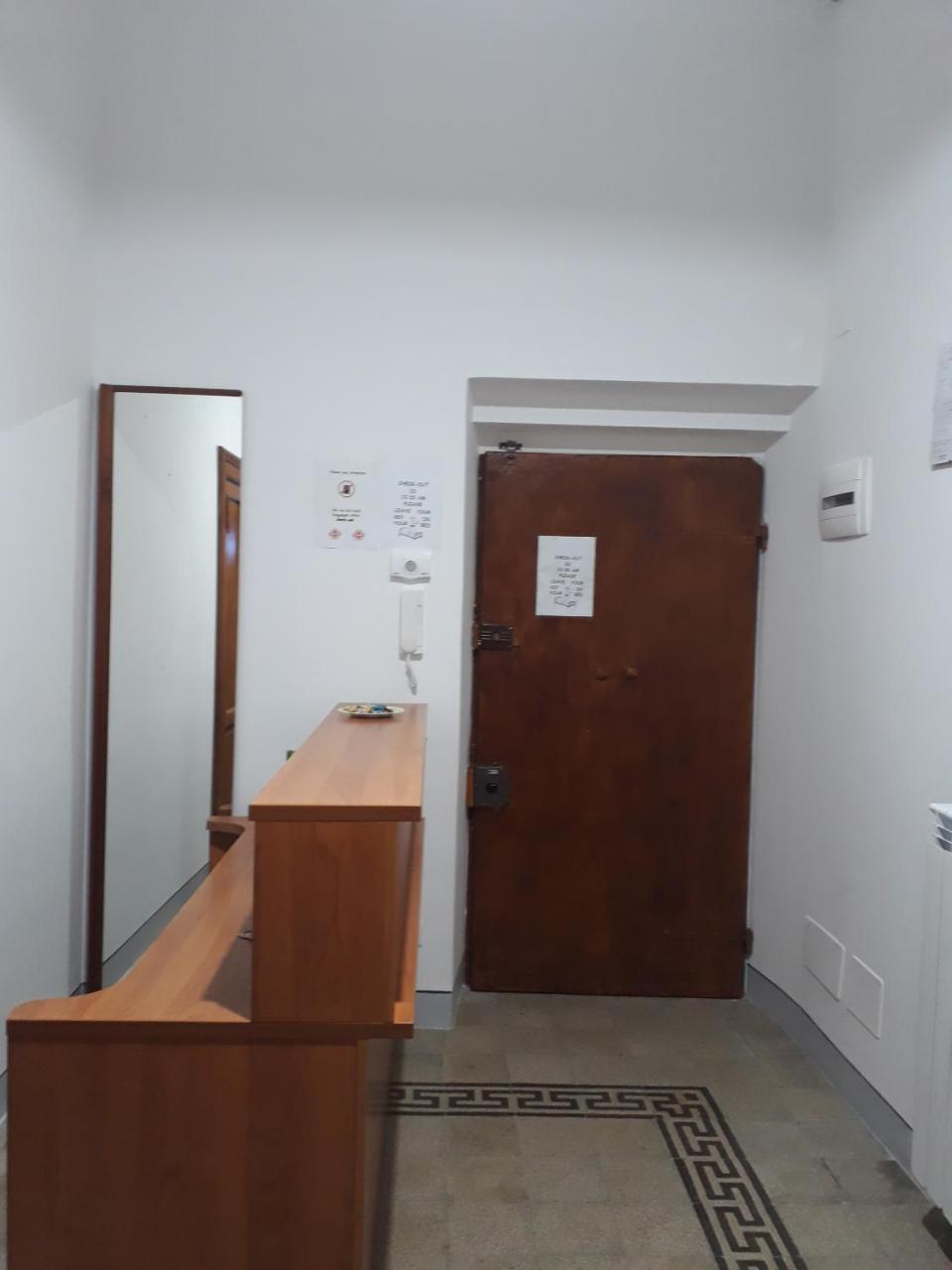 Soggiorno Emanuela Rome Luaran gambar